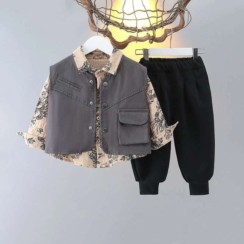 男童春秋三件套新款男女中小童百搭马甲印花T恤衬衫裤子套装