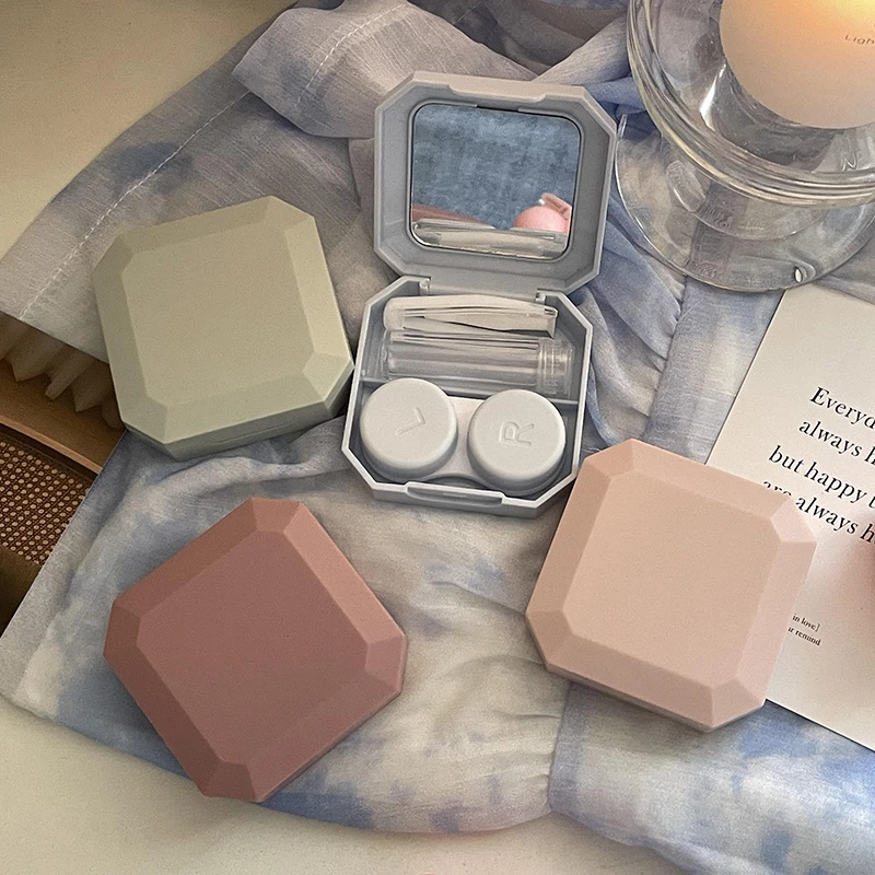 像鱼隐形眼镜盒美瞳盒子护理盒便携收纳盒高级感轻便伴侣盒双联盒