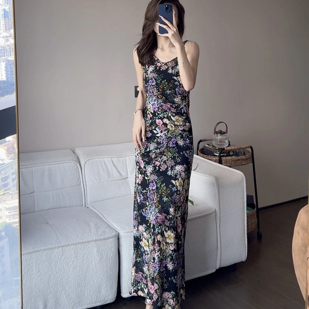 【刘真真朝花夕拾】B0475法式繁花晕染显瘦吊带裙QC