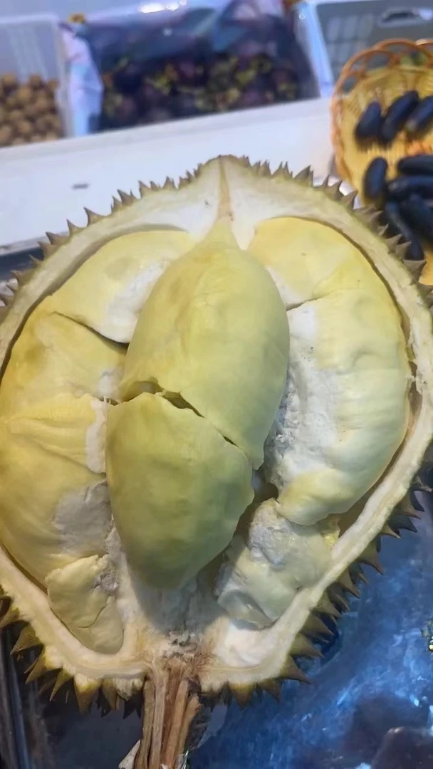 【榴莲】金枕榴莲榴莲2【4-8斤】一物拍一物榴莲同城配