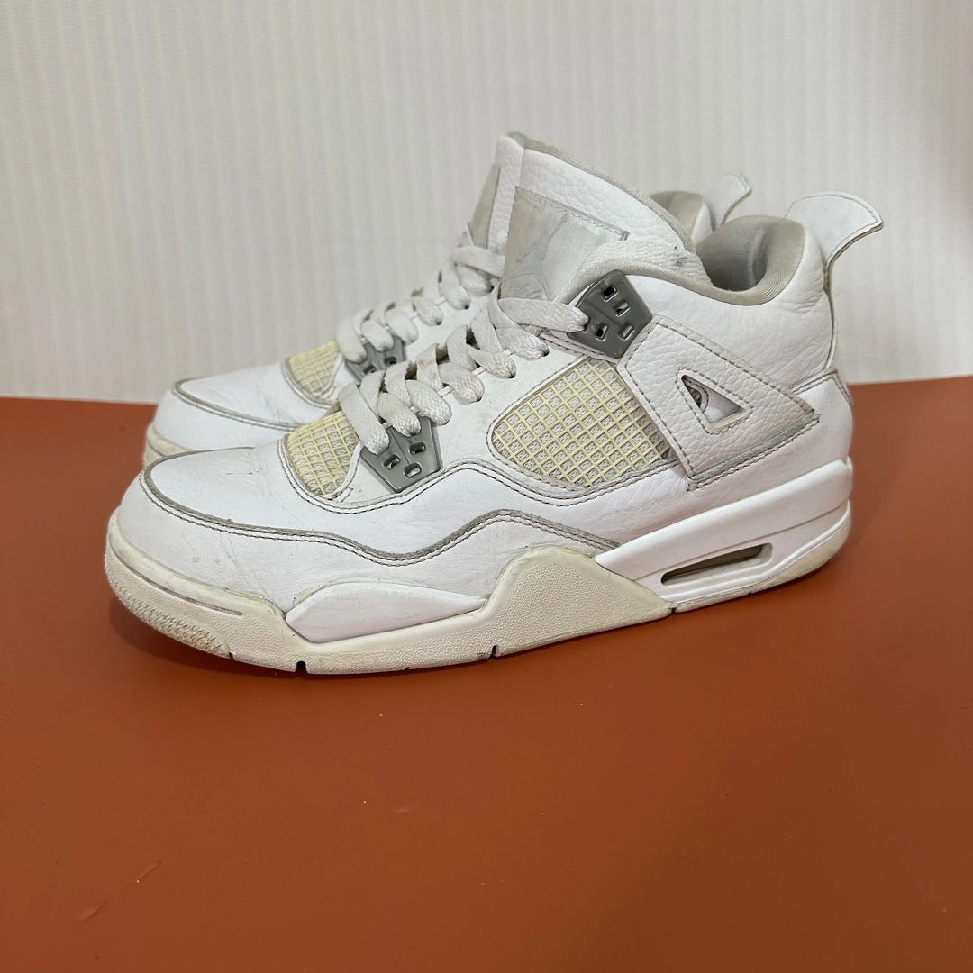 40码 aj4白猫 市价5429二手无原盒/捡漏569秒