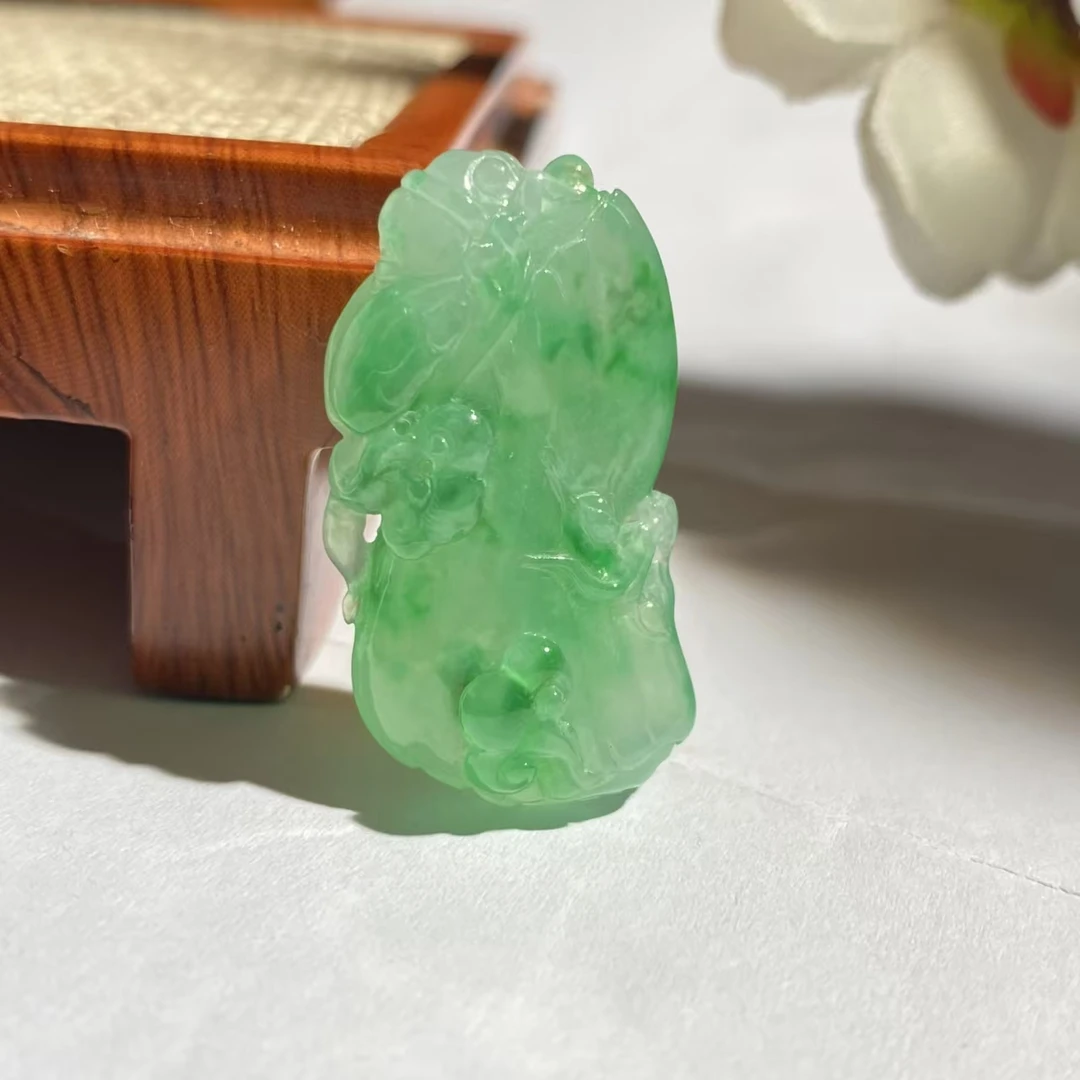 天然A货翡翠冰胶晴底飘花枯木逢春