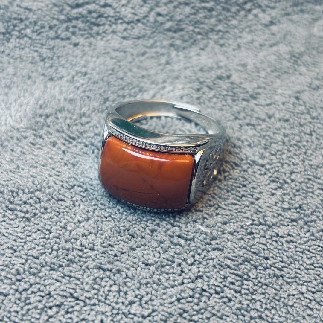 凉山南红戒指银s925镶嵌红色戒指银戒指纯天然南红戒指男士气质