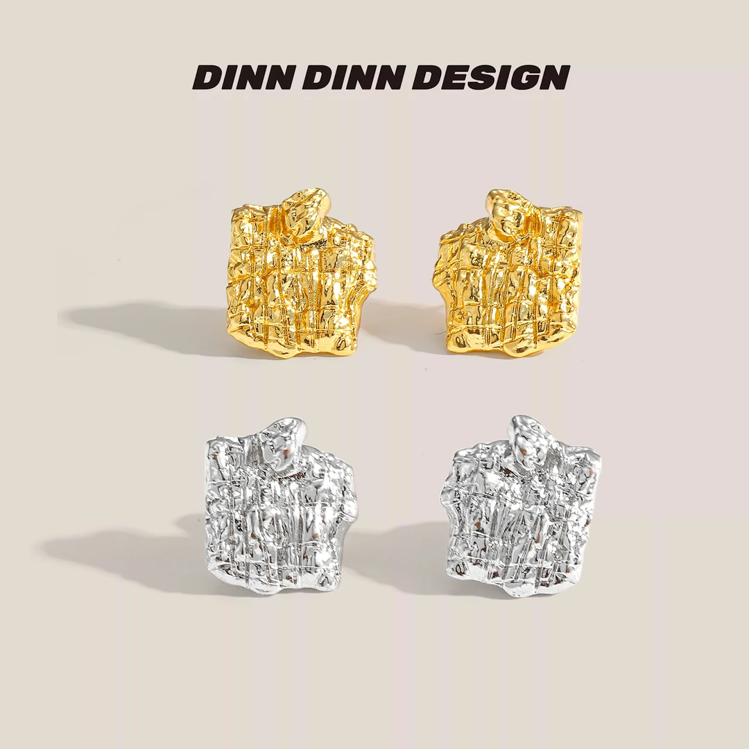 DINN DINN DESIGN 铜合金耳饰 简系列金银复古纹理小耳钉