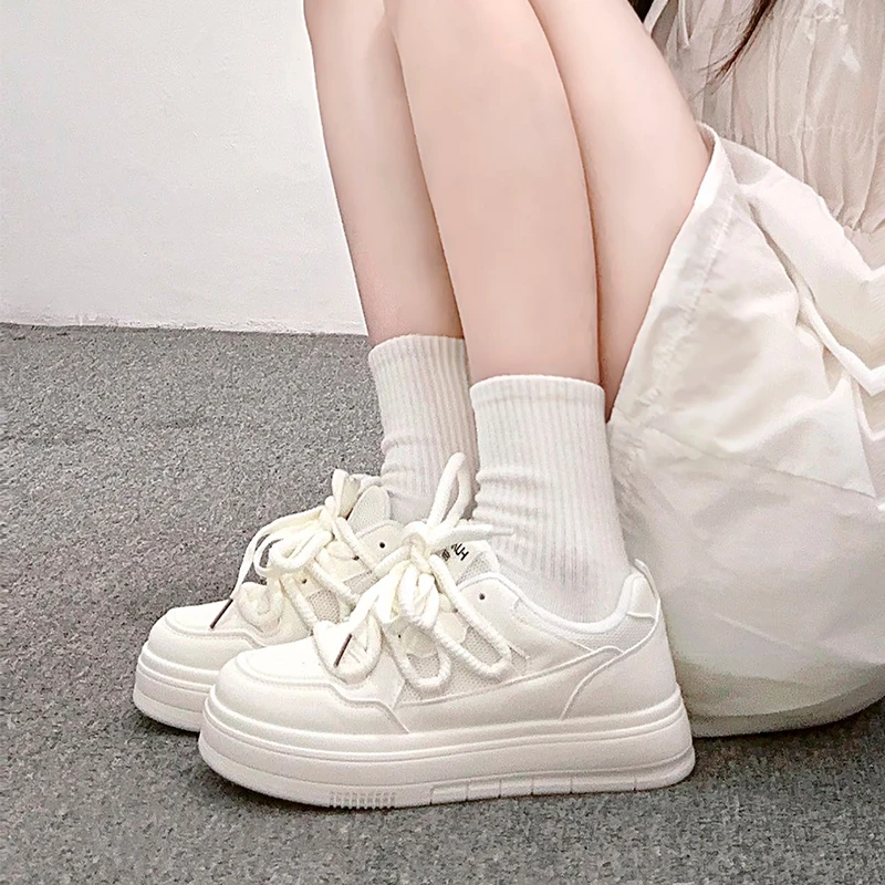 环球百搭小白鞋配裙子女鞋2024夏季新款透气厚底休闲鞋子女ins潮