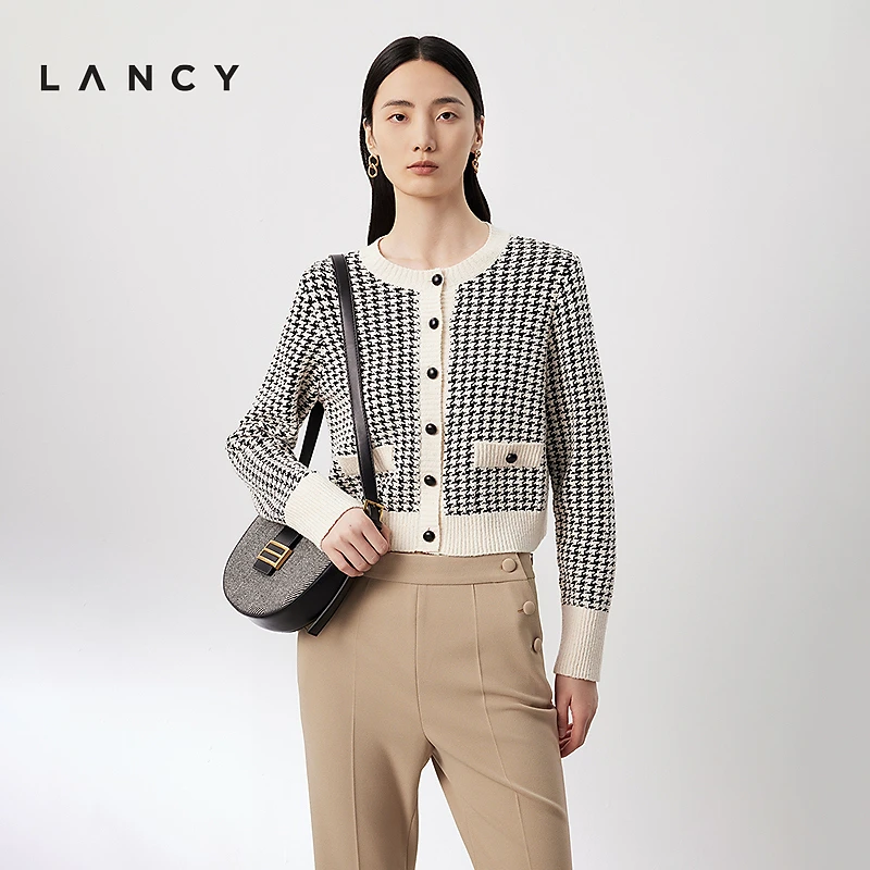 LANCY/朗姿2024秋季新款时尚千鸟格小香风针织开衫女法式上衣