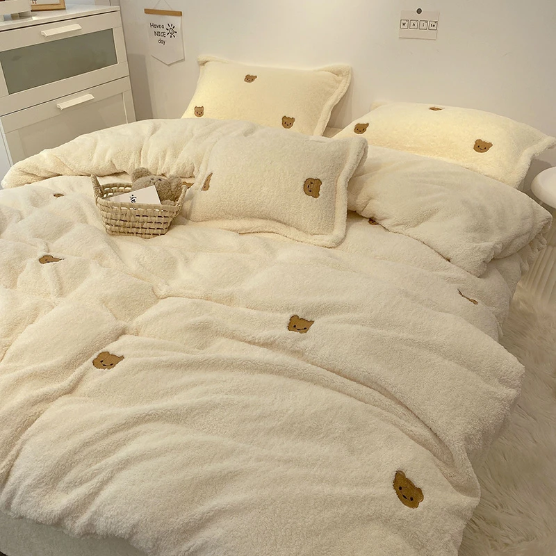 可爱ins泰迪绒超柔软保暖四件套冬季牛奶绒加厚加绒刺绣被套床单