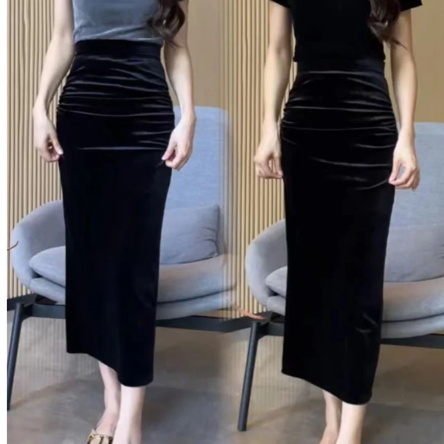 百搭丝绒裙2024秋冬新款女装修身显瘦中长款气质包臀半身裙