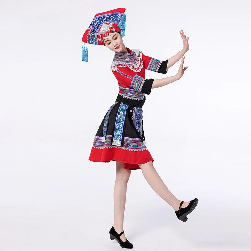 新款壮族服饰表演女三月三广西贵州苗寨苗族舞蹈演出服饰少数民族