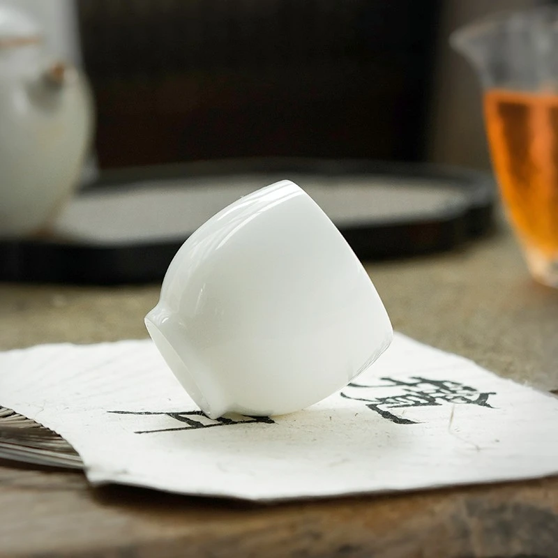 冰种玉瓷泡茶杯高端单个主人杯手工陶瓷纯白瓷茶杯中式专用品茗杯