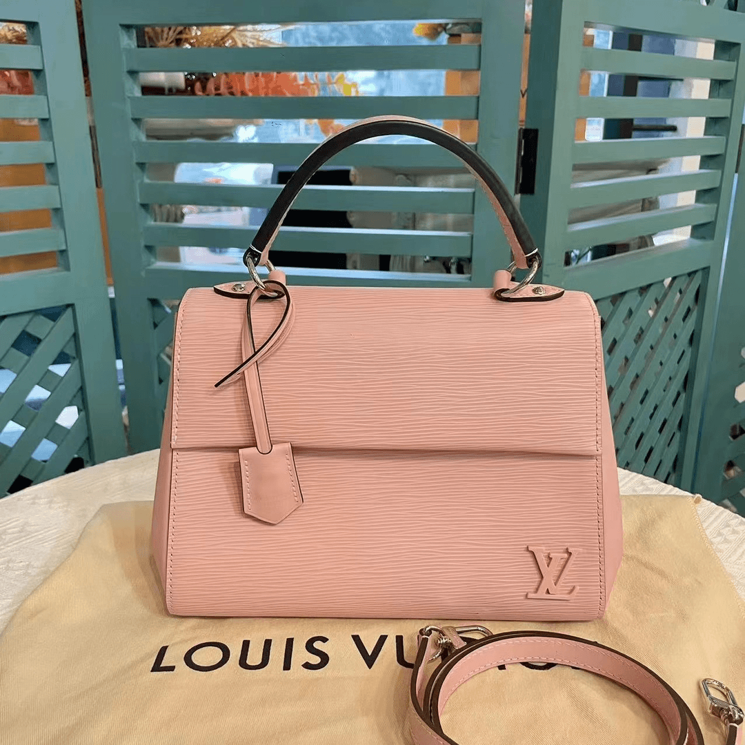 95新 LouisVuitton/路易威登 蔚蓝/水波纹 cluny 克鲁尼 中号