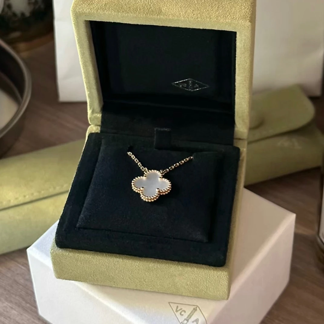 99新 梵克雅宝 7姐专场/VCA 18K 白贝母 中号 四叶草 项链