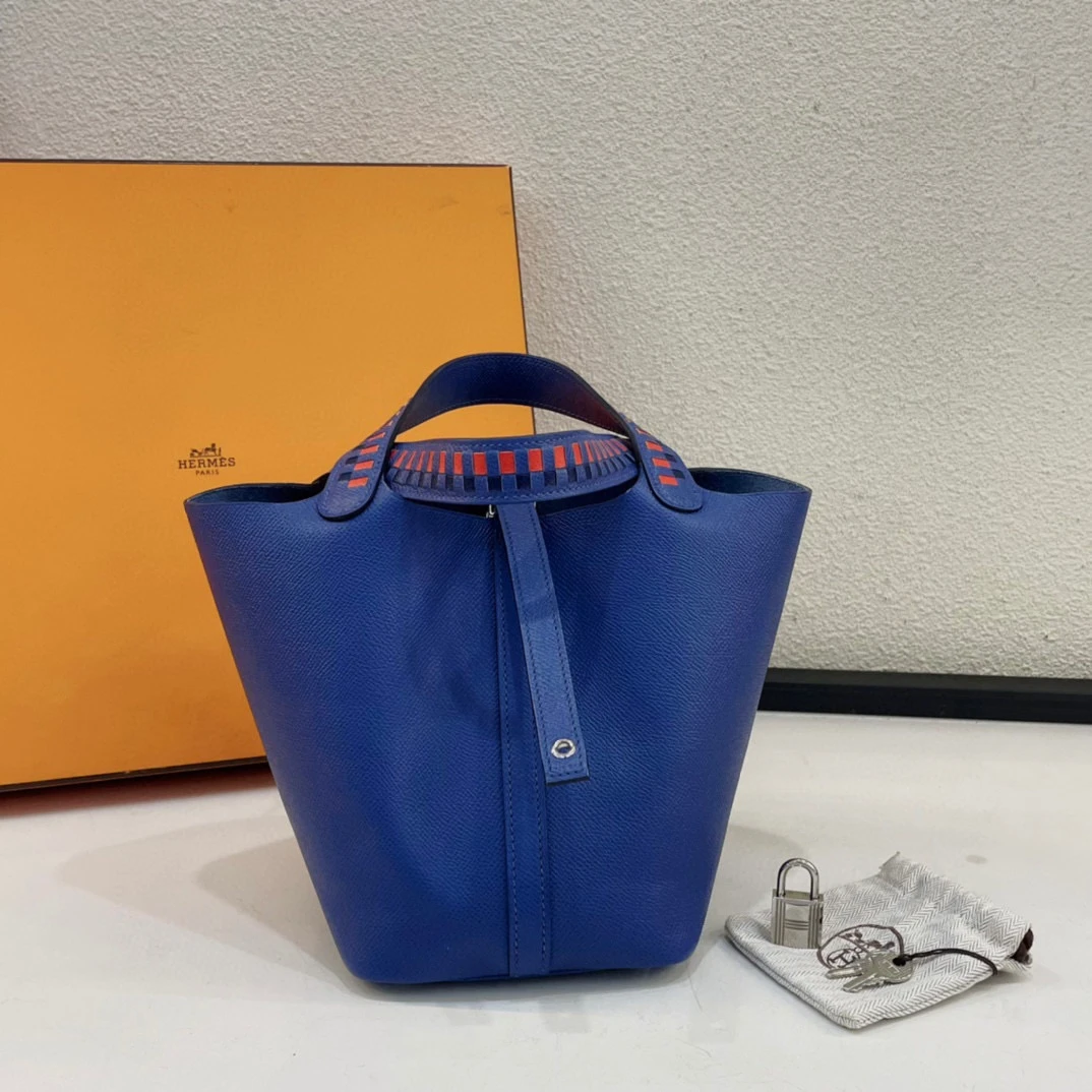 95新 Hermes/爱马仕 蔚蓝/ 蓝色 编织手柄 18 菜篮子