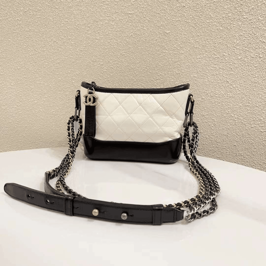 95新 Chanel/香奈儿 蔚蓝/黑白 熊猫 流浪 小号