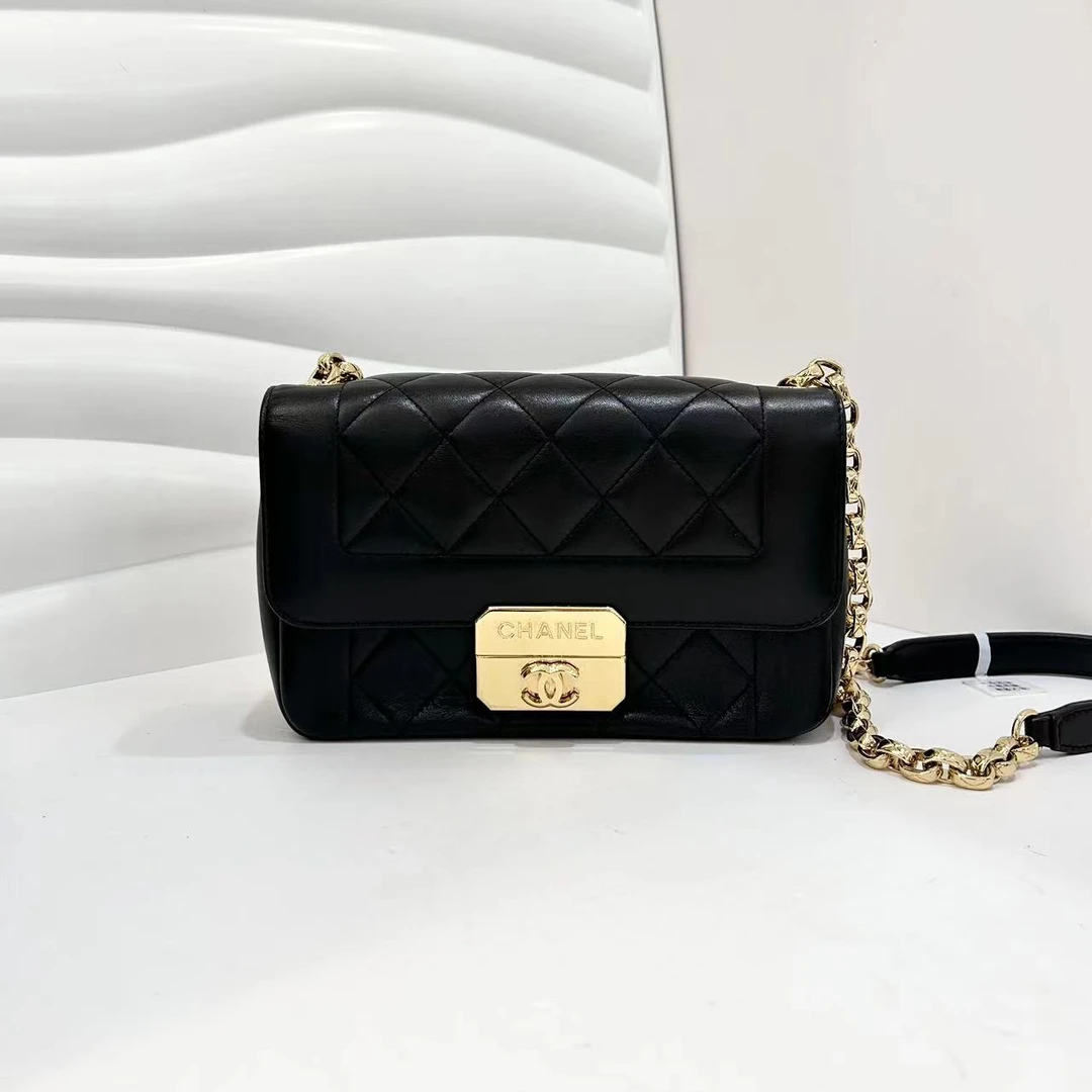 95新 Chanel/香奈儿 7姐专场/黑色金扣 方扣 大mini 链条包