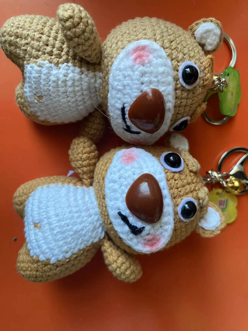 钥匙扣挂件，包包挂件，草莓熊挂件