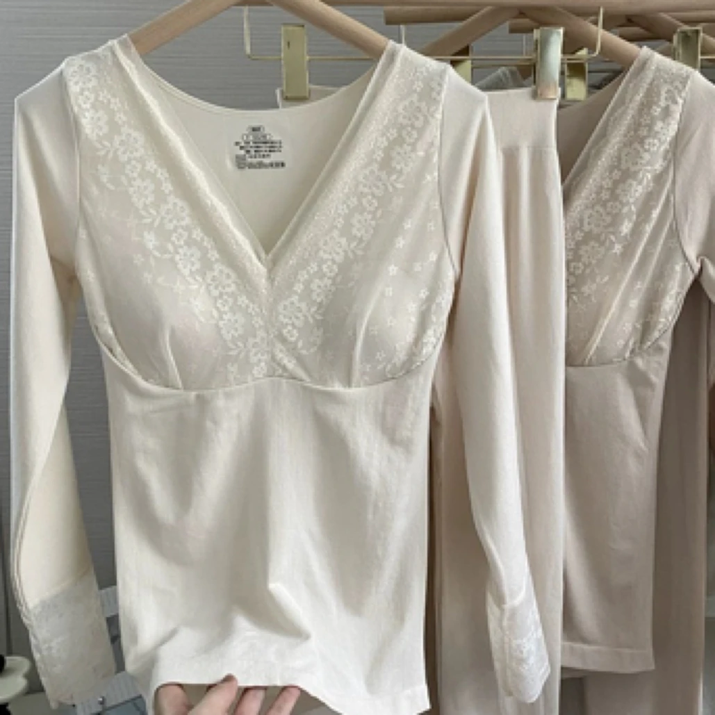 秋衣秋裤套装女2024新款带胸垫兔耳朵一体固定杯美体修身保暖内衣