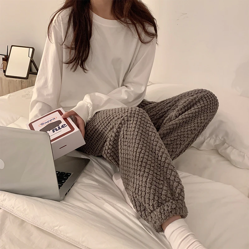 家居裤女款睡裤秋冬2023新款法兰绒珊瑚绒加绒加厚可外穿保暖单件
