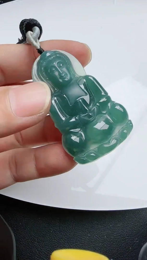 【闪购商品】翡翠颈饰未镶嵌观音
