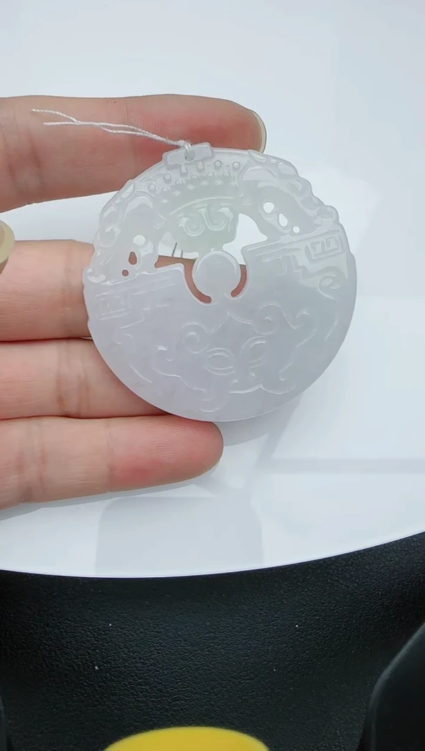 【闪购商品】翡翠颈饰未镶嵌11111111
