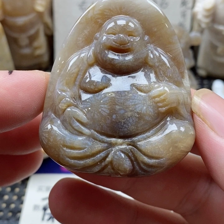 硅化珊瑚（珊瑚玉）颈饰未镶嵌