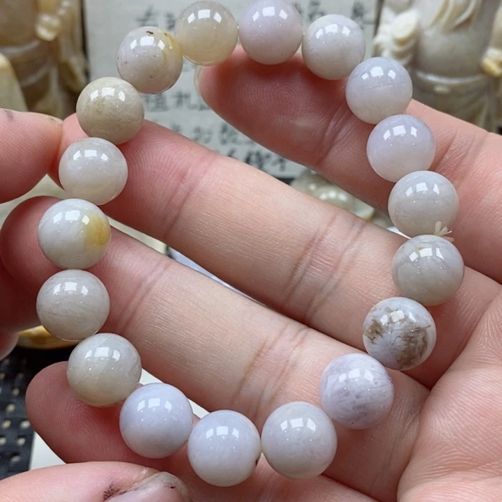 硅化珊瑚（珊瑚玉）颈饰未镶嵌