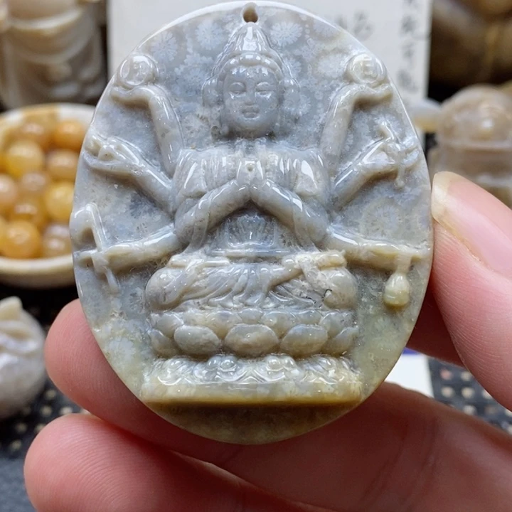 硅化珊瑚（珊瑚玉）颈饰未镶嵌