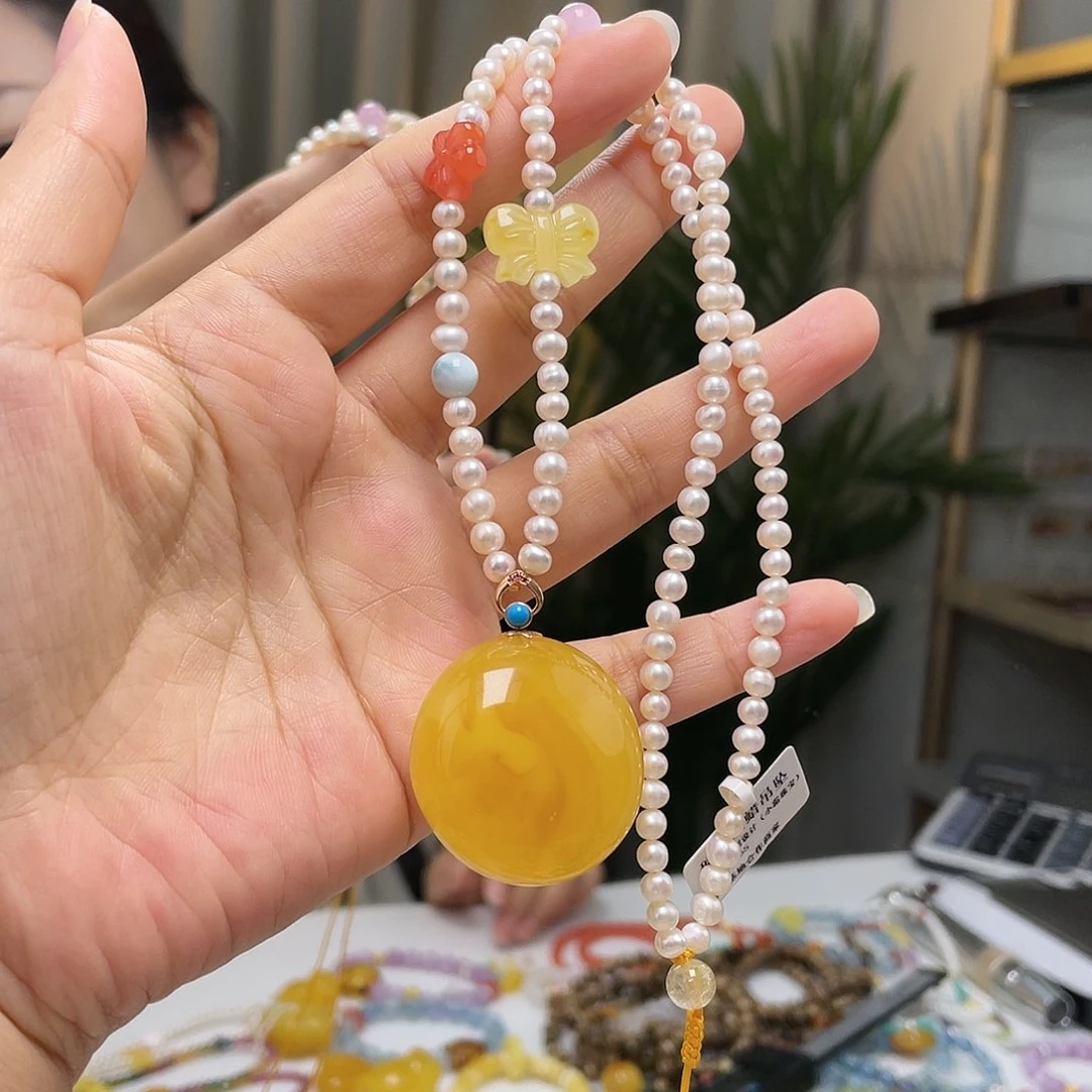 蜜蜡颈饰18K金镶嵌蜜蜡项链