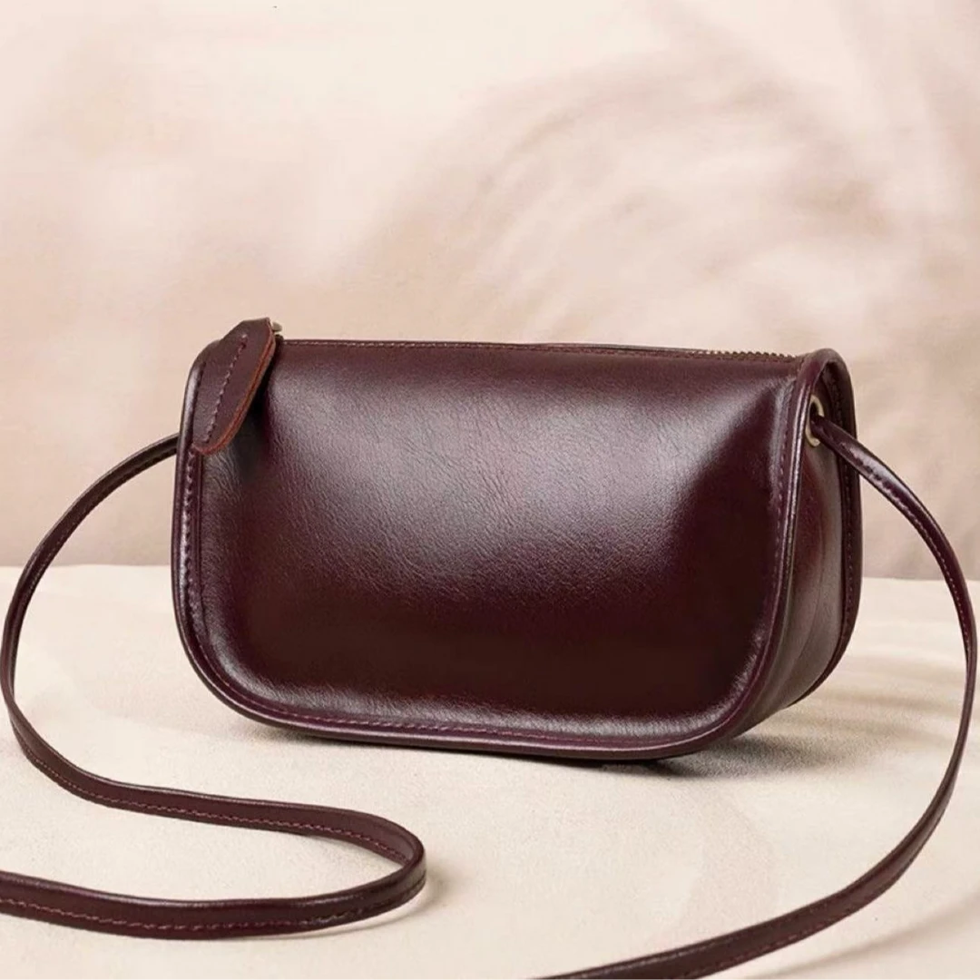 包包女款爆款新款斜挎包便携包女饺子包软皮通勤时尚休闲小包包