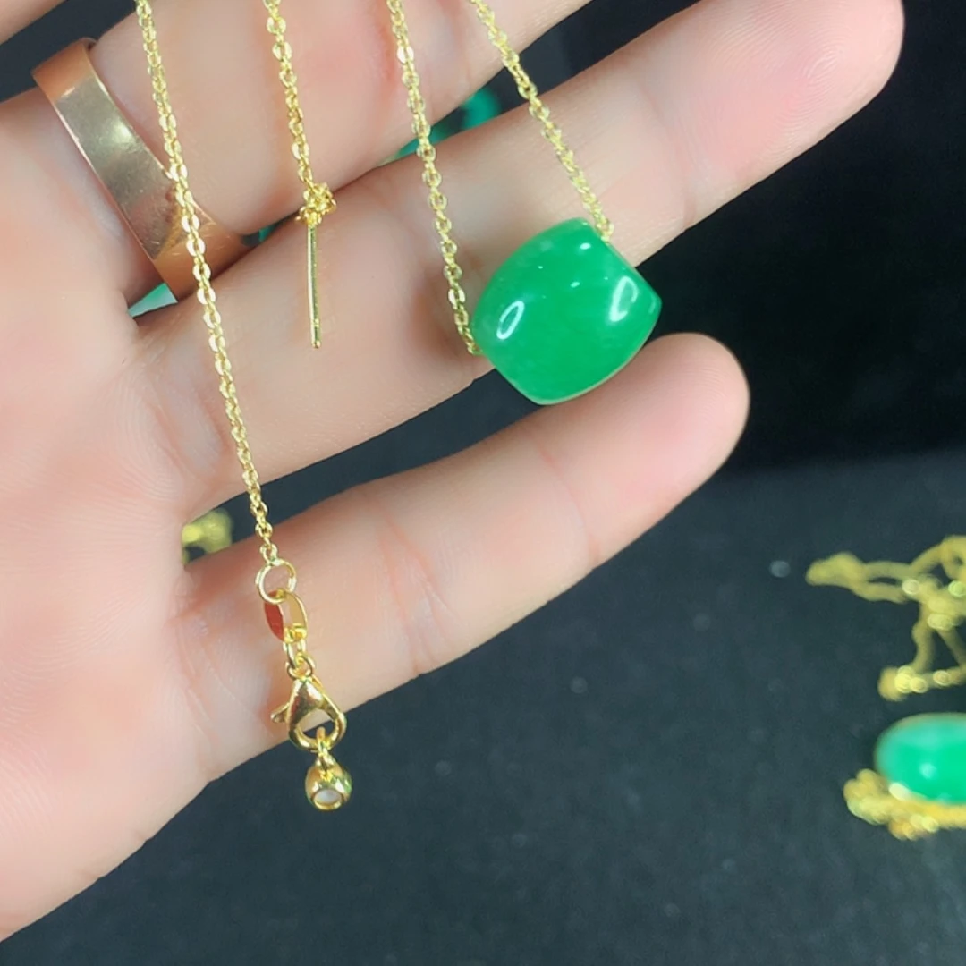 【闪购商品】翡翠耳饰未镶嵌