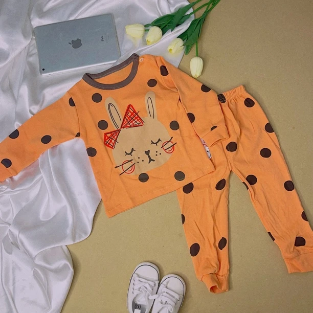 新疆包邮pahta可爱型夏季两件套套装