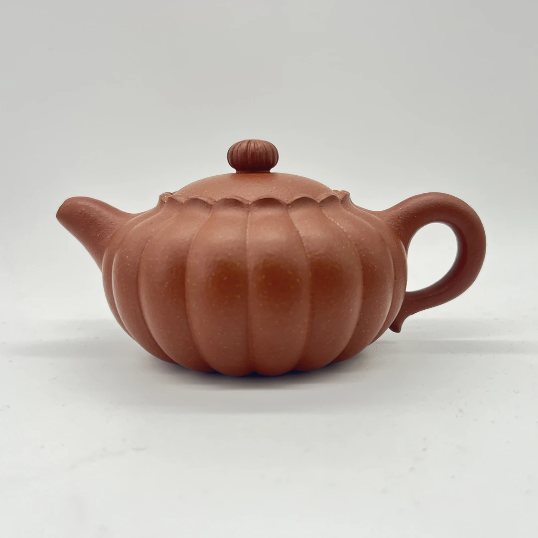 宜兴紫砂红降坡菊蕾200cc纯手工精美筋纹壶