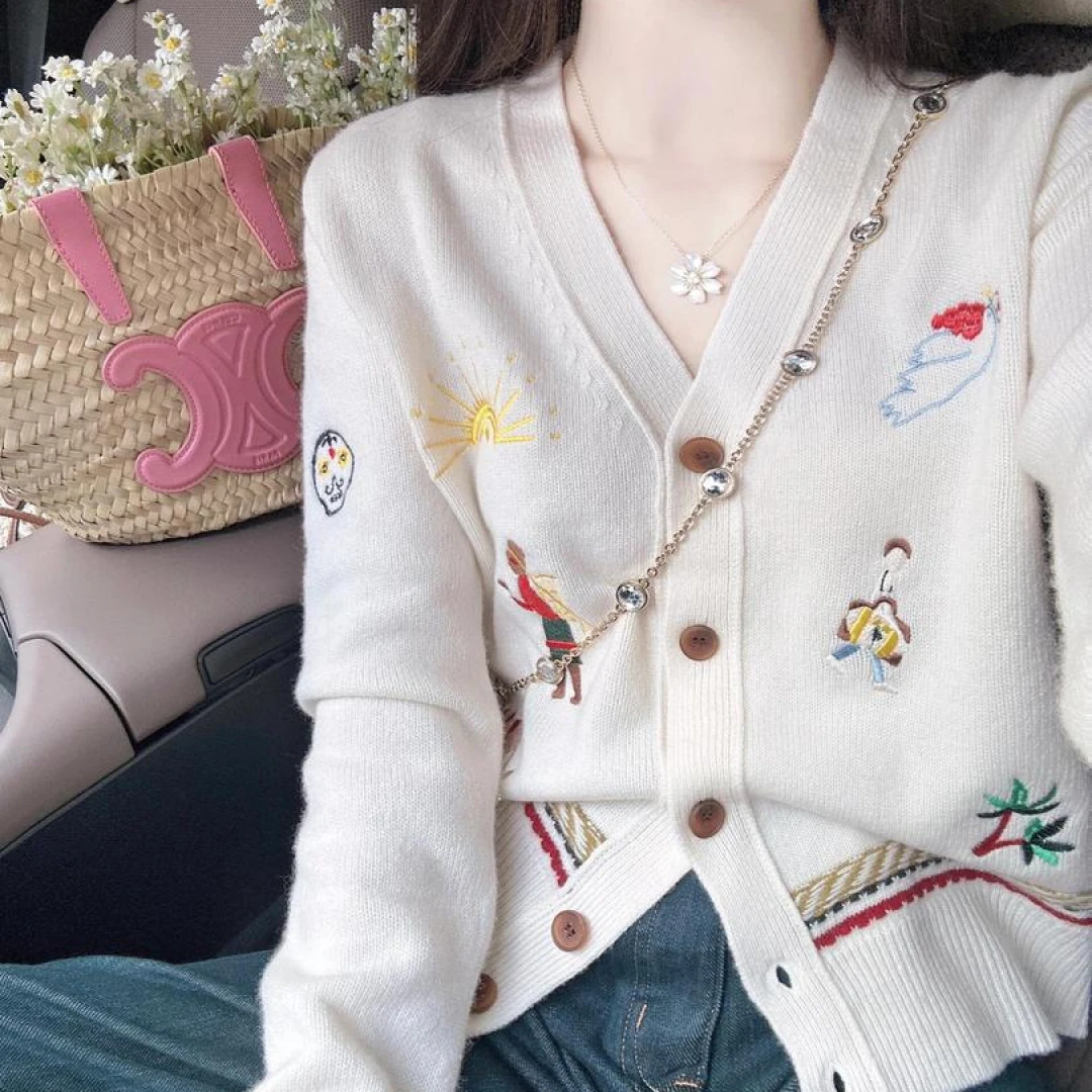 入秋搭配一整套女刺绣针织开衫毛衣上衣女休闲百搭牛仔裤两件套装