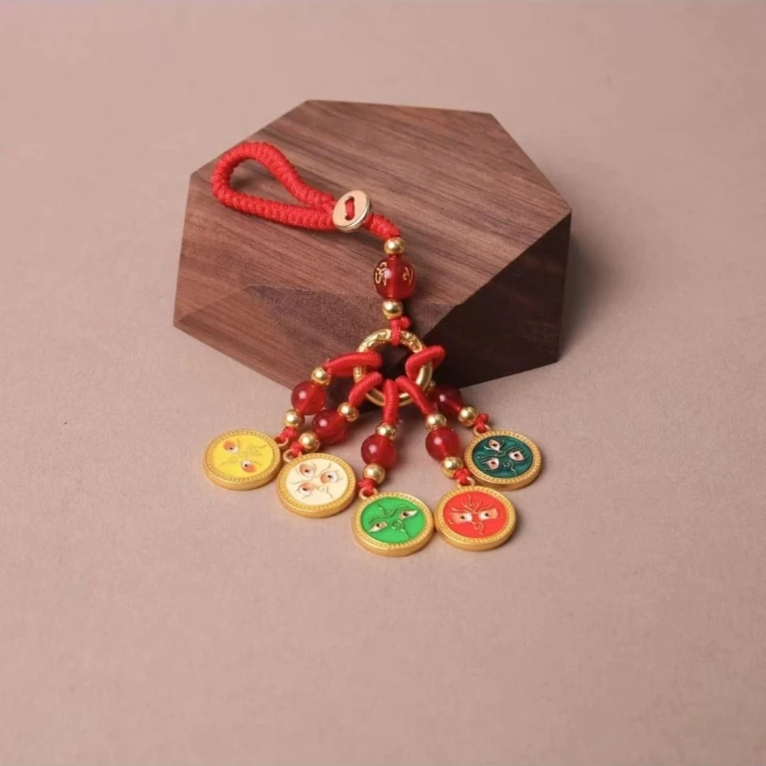 五路米米红绳钥匙扣挂件