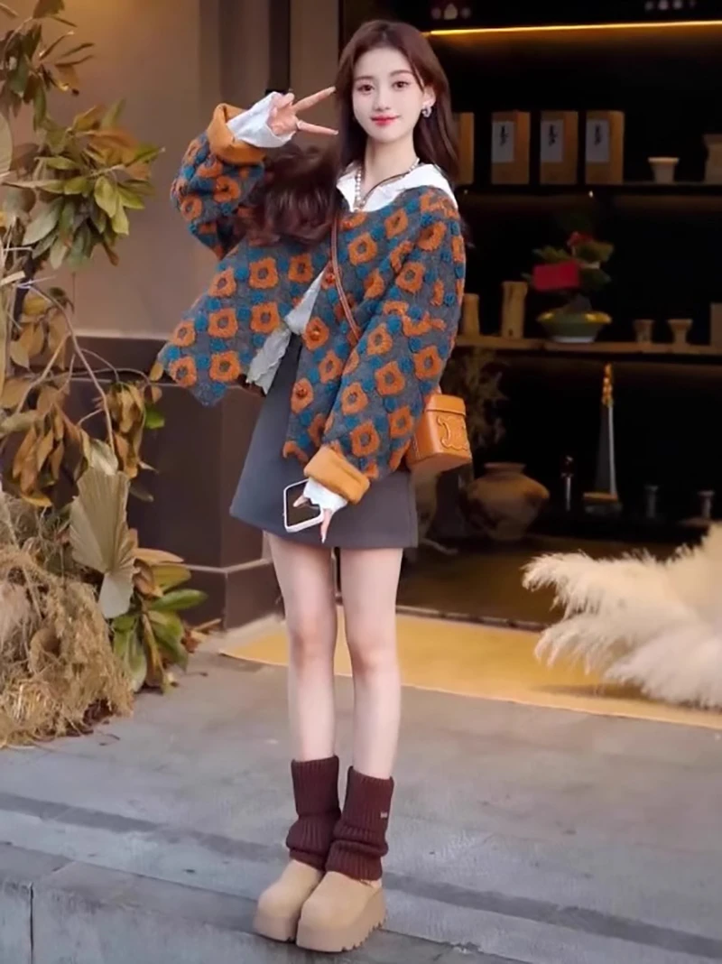 欧货气质撞色花朵设计感保暖开衫外套女2024冬季百搭洋气加厚上衣