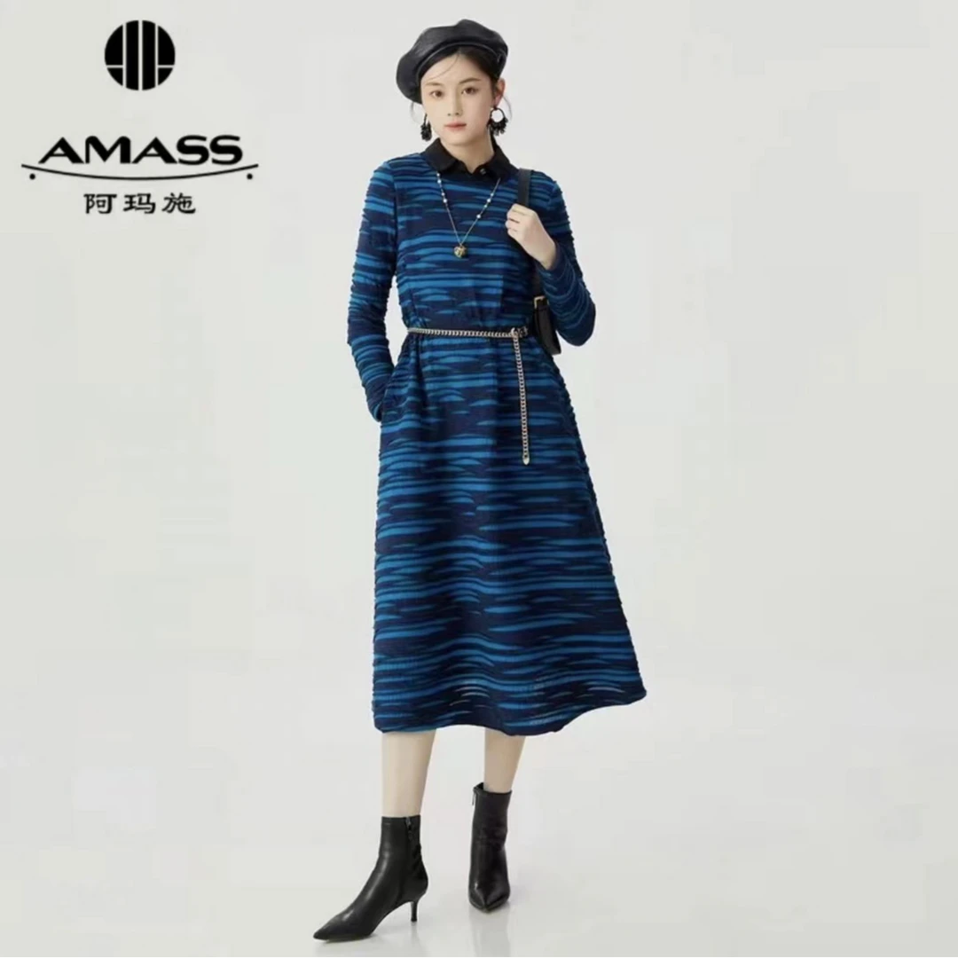 AMASS/阿玛施新款圆领气质压褶蓝波纹长袖花色连衣长裙5500080