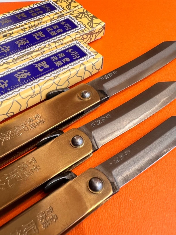 日本正宗肥后守定驹青纸夹层刀