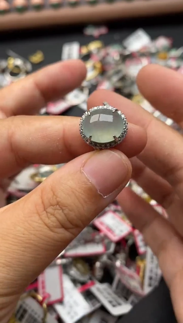 【闪购商品】翡翠颈饰银S925镶嵌88888  1