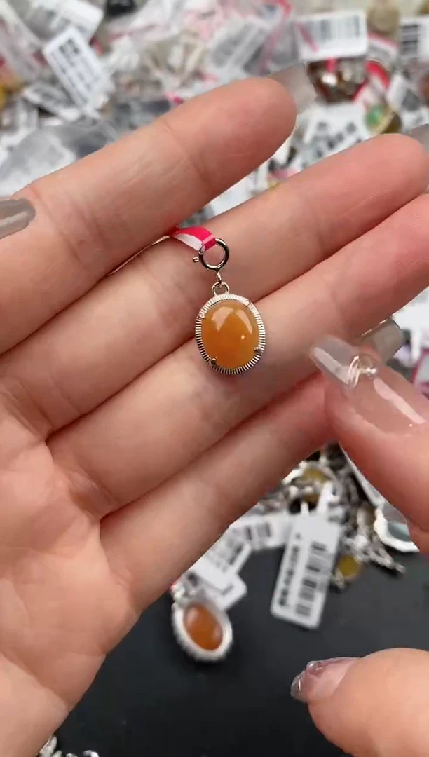 【闪购商品】翡翠戒指银S925镶嵌111111     9