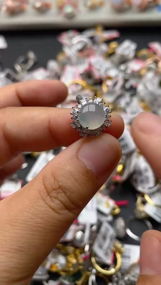 【闪购商品】翡翠颈饰银S925镶嵌33333   4