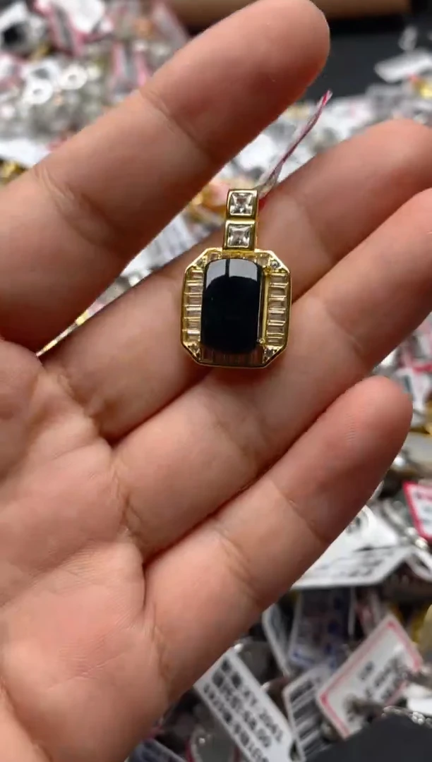 【闪购商品】翡翠颈饰银S925镶嵌666666   5