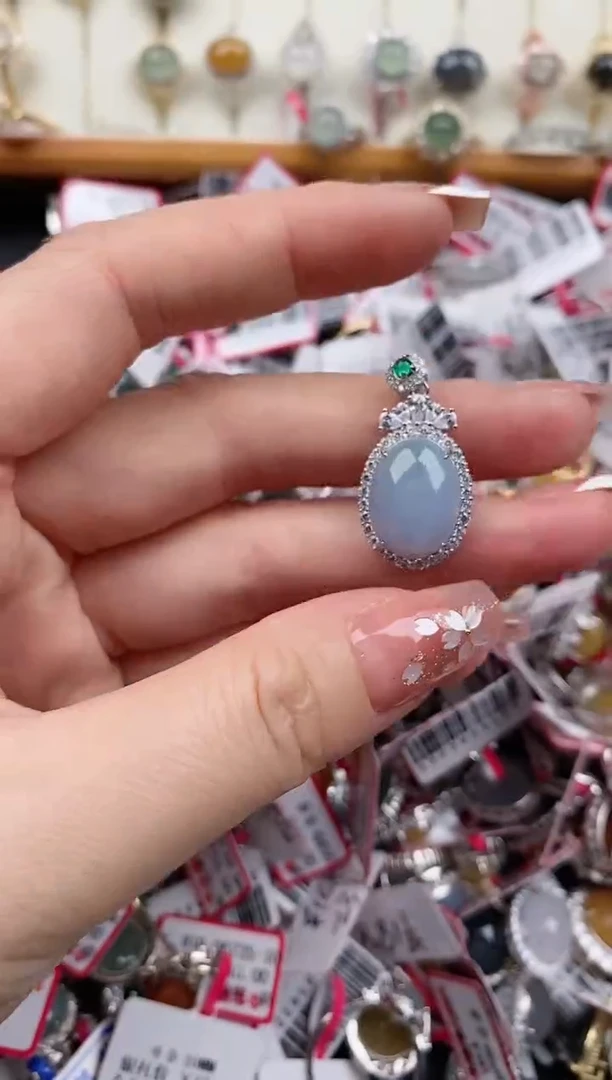 【闪购商品】翡翠戒指银S925镶嵌66666   0