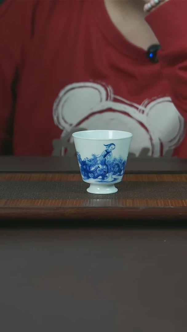 【闪购商品】景德镇手工手绘侍女童子主人杯