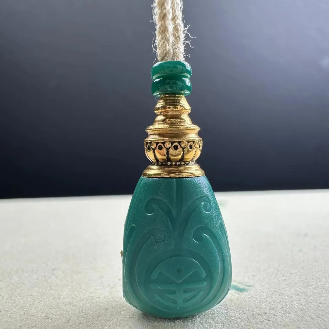 丫角山原矿绿松石三通玻璃瓷玉化料全品无瑕尺寸12*11*25mm