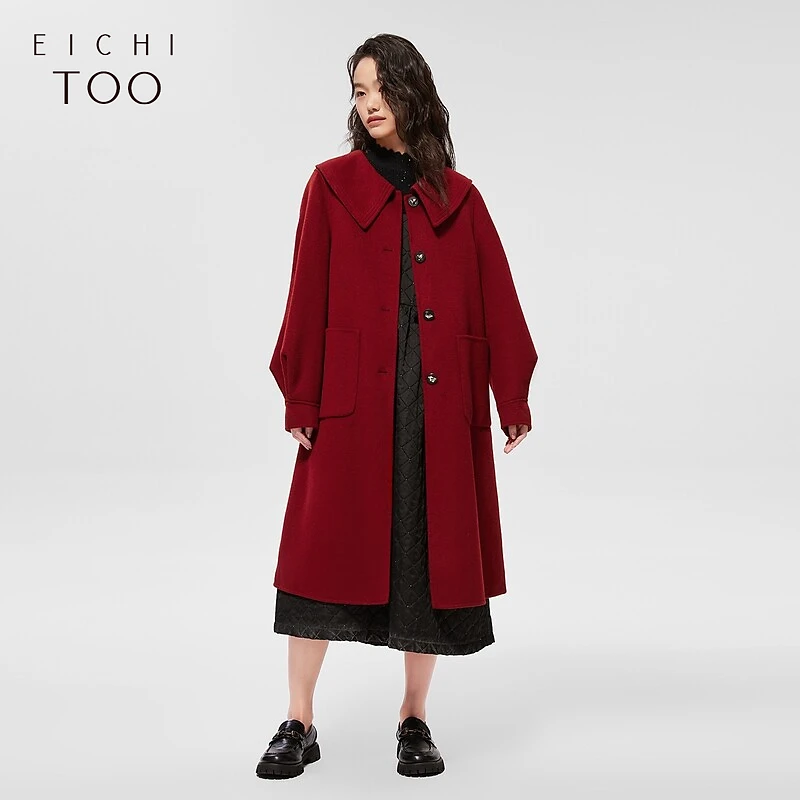 A爱居兔设计感灯笼袖深红色绵羊毛双面呢大衣EWDSJ4M012A