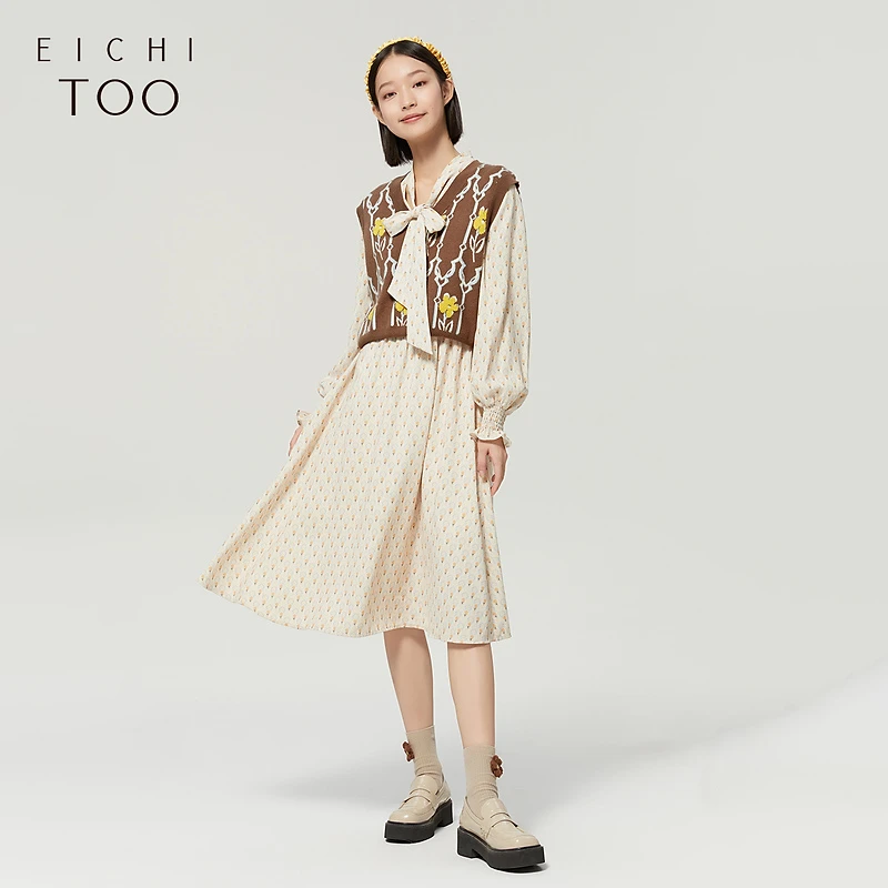 A爱居兔秋女针织背心搭配灯笼袖两件式中长连衣裙EQLFJ3M001A