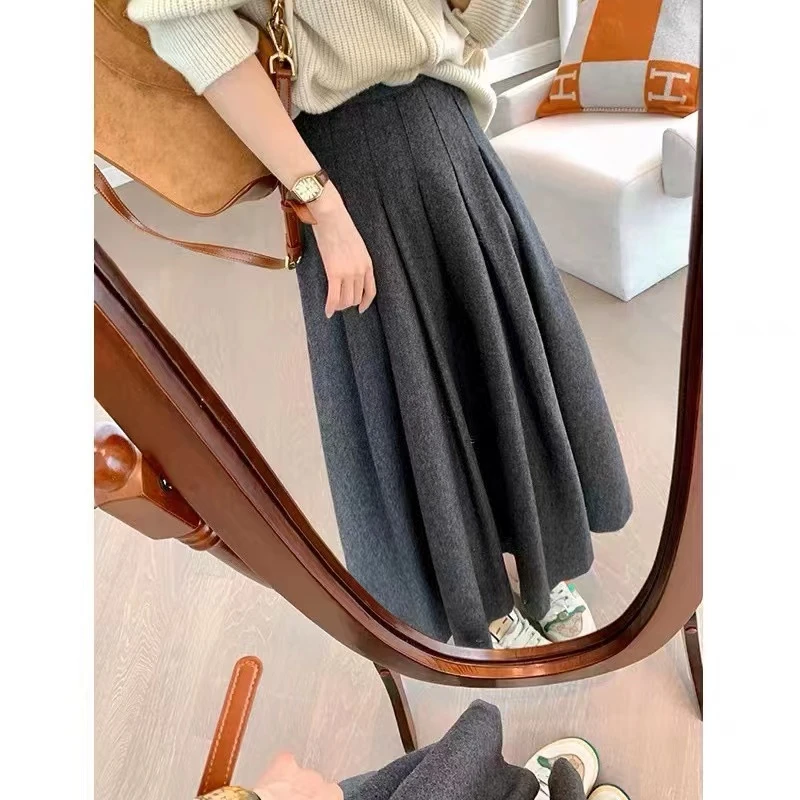 Guifu/毛呢百褶2024年女长款秋季新款高腰显瘦大摆裙半身裙
