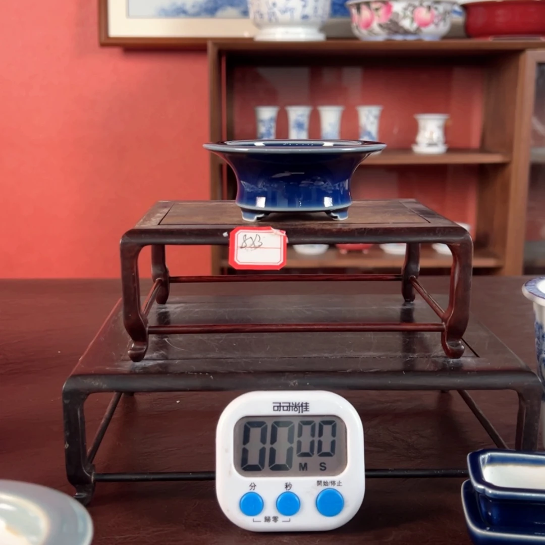 【闪购商品】陶瓷釉盆?***]