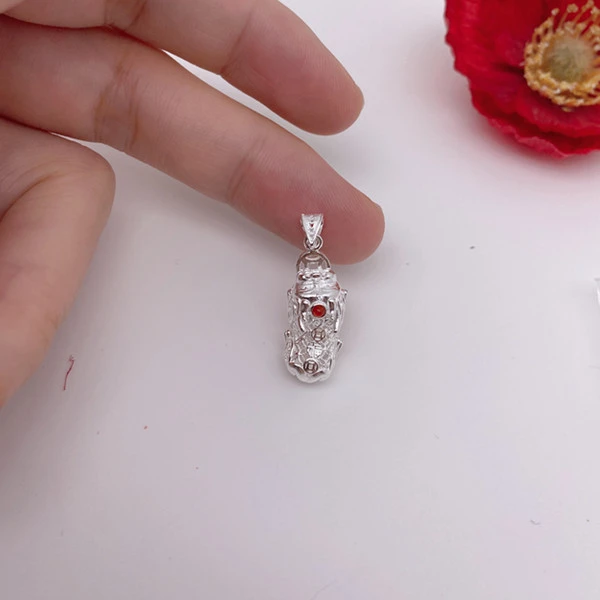 坠链均足银 足银990【花丝皮丘吊坠】招米