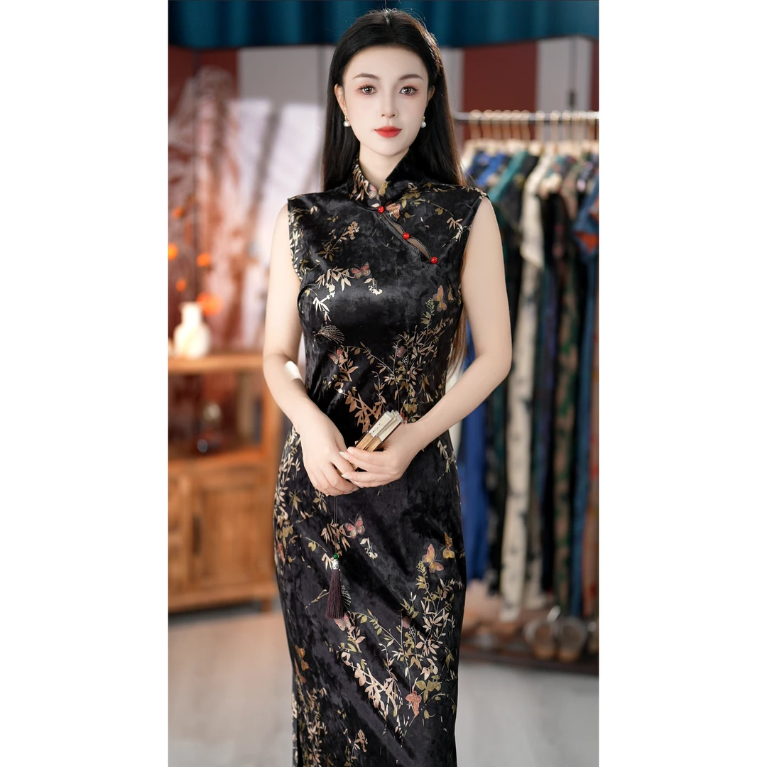 【黑丝绒】新中式秋款无袖黑底蝴蝶印花丝绒旗袍裙【裙长124左右】
